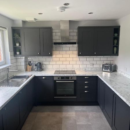 Flat Two, 212 Eaglesham Road, East Kilbride, Glasgow Buitenkant foto